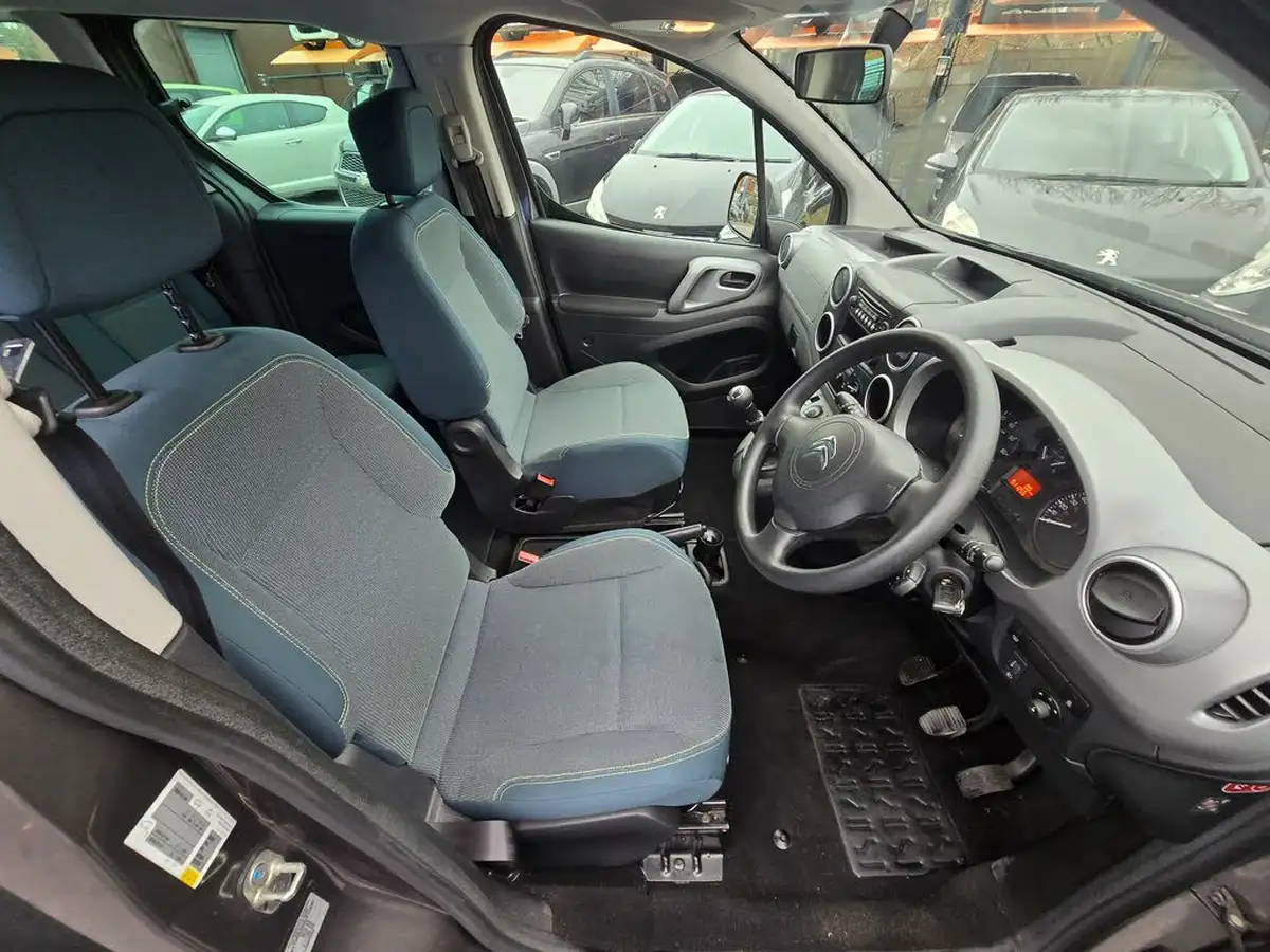 2018-citroen-berlingo-12-puretech-multispace-feel-big-24