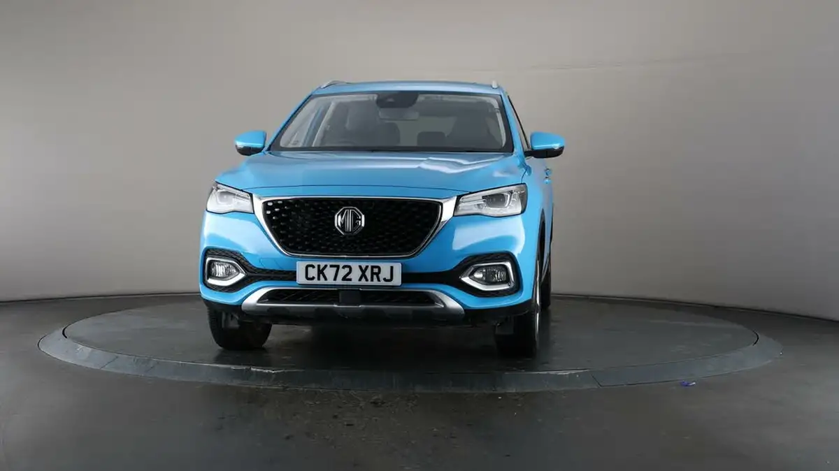 2022-mg-hs-15t-gdi-exclusive-162ps-big-47
