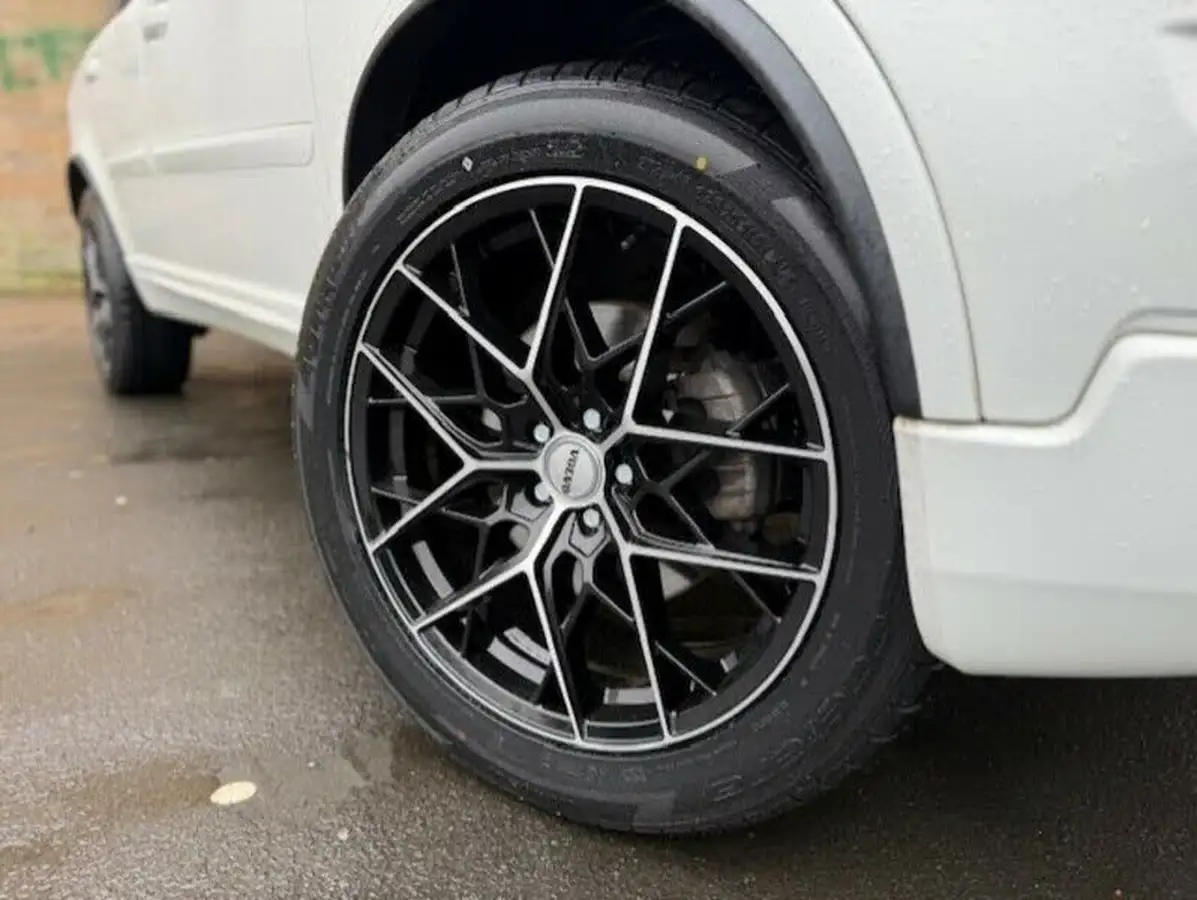 2014-volvo-xc90-24td-es-big-6