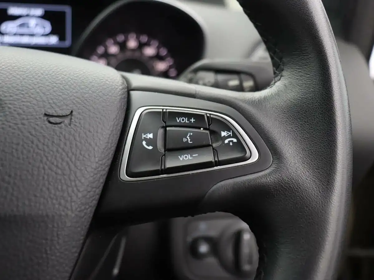 2019-ford-kuga-20tdci-zetec-150ps-awd-ss-big-20