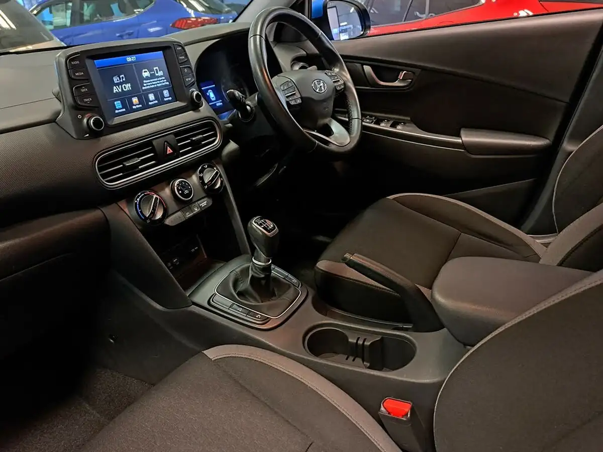 2019-hyundai-kona-10-t-gdi-play-big-18