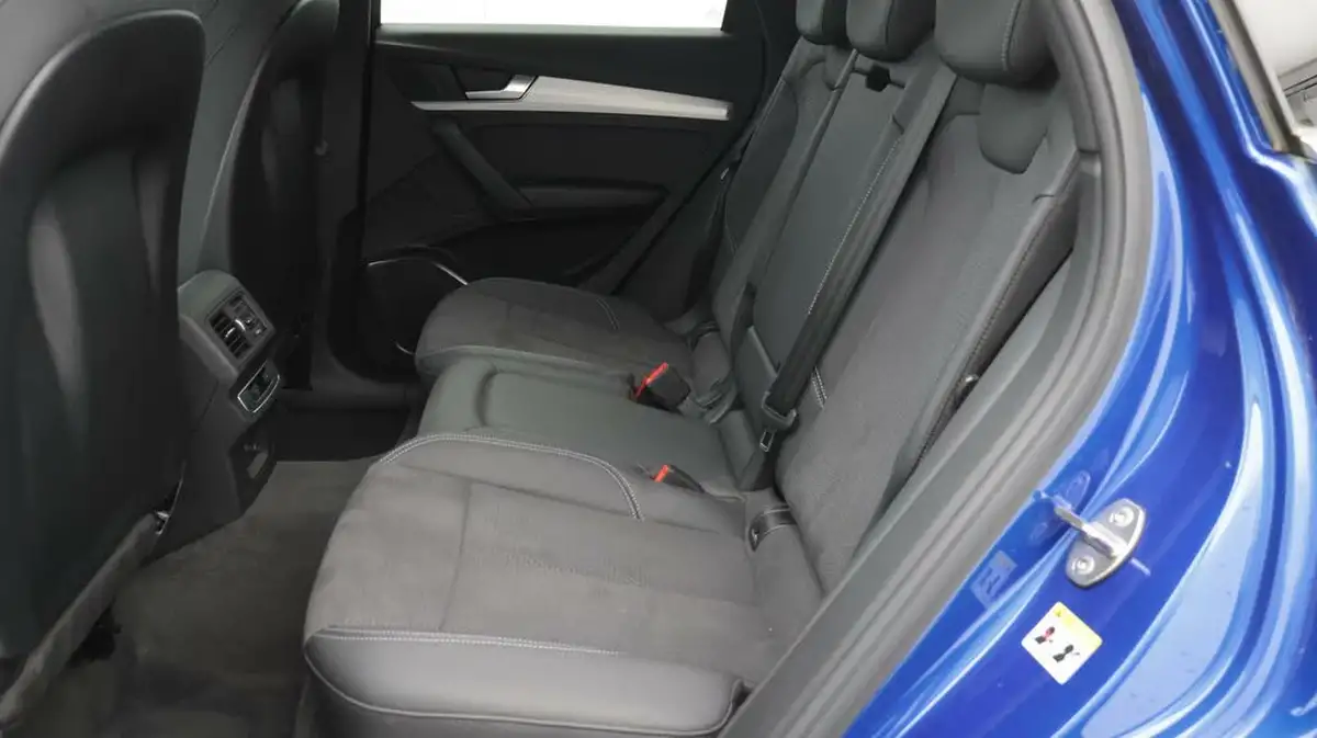 2021-audi-q5-20-50-tfsi-e-s-line-station-wagon-big-15