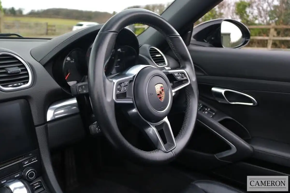 2018-porsche-boxster-718-20-boxster-ss-pdk-big-14