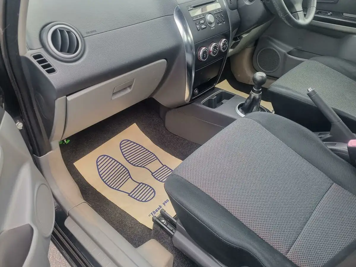 2007-suzuki-sx4-16-glx-4grip-big-26