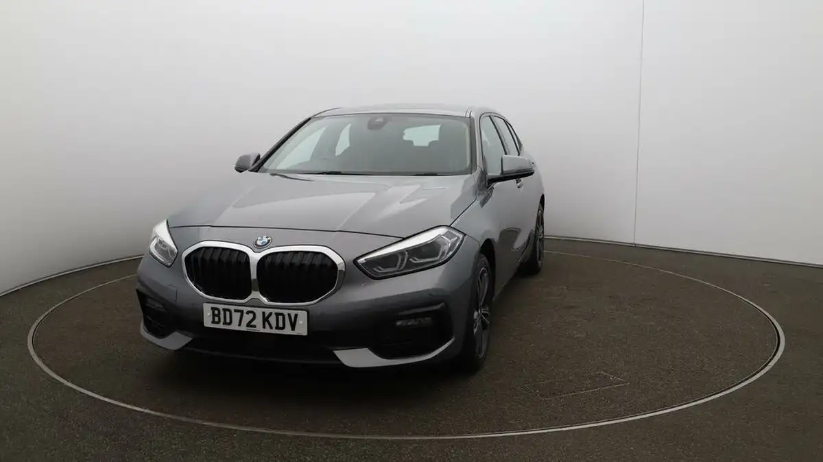 2023-bmw-1-series-15-118i-sport-dct-big-30