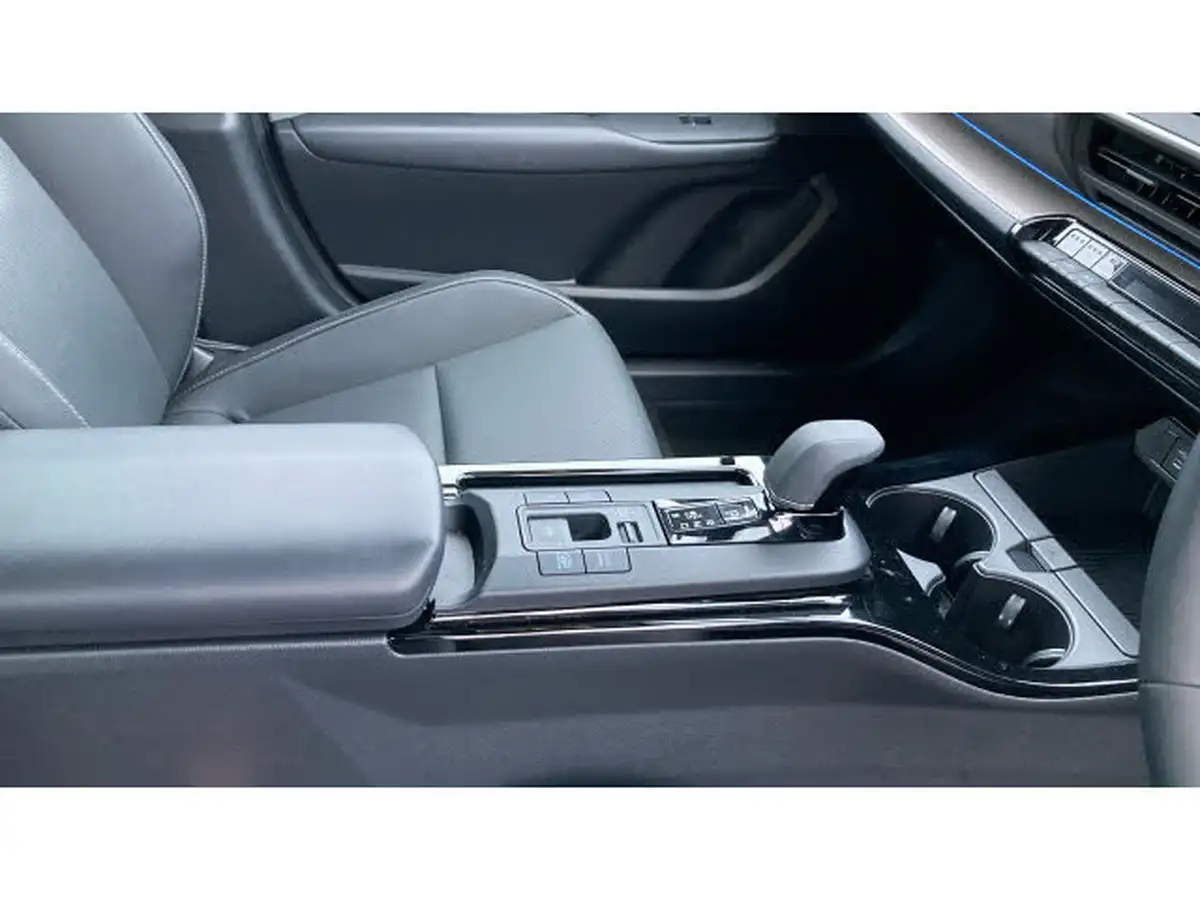 2024-toyota-prius-20-vvt-i-excel-big-33