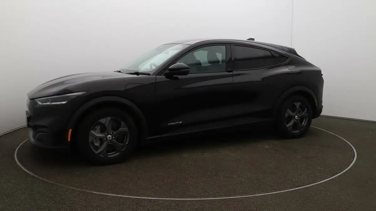 2022-ford-mustang-mach-e-e-standard-range-big-58