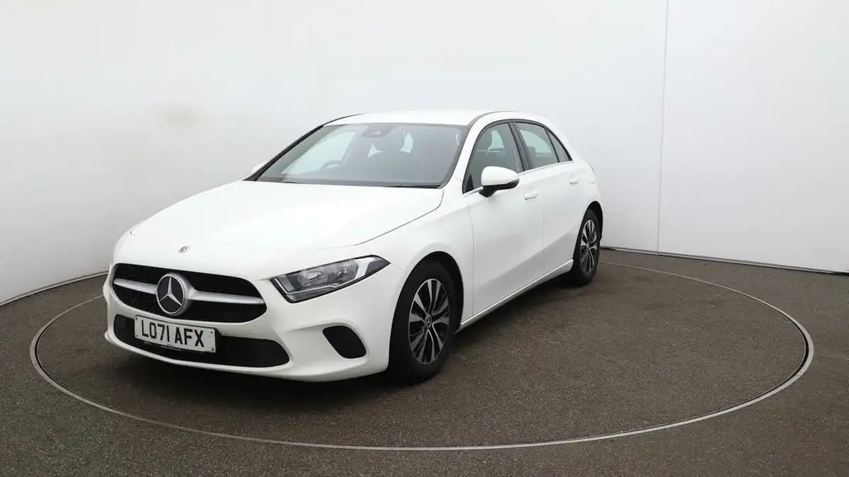 2022-mercedes-benz-a-class-20d-a180d-se-big-34