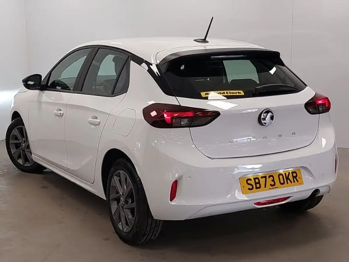 2023-vauxhall-corsa-12i-design-big-1