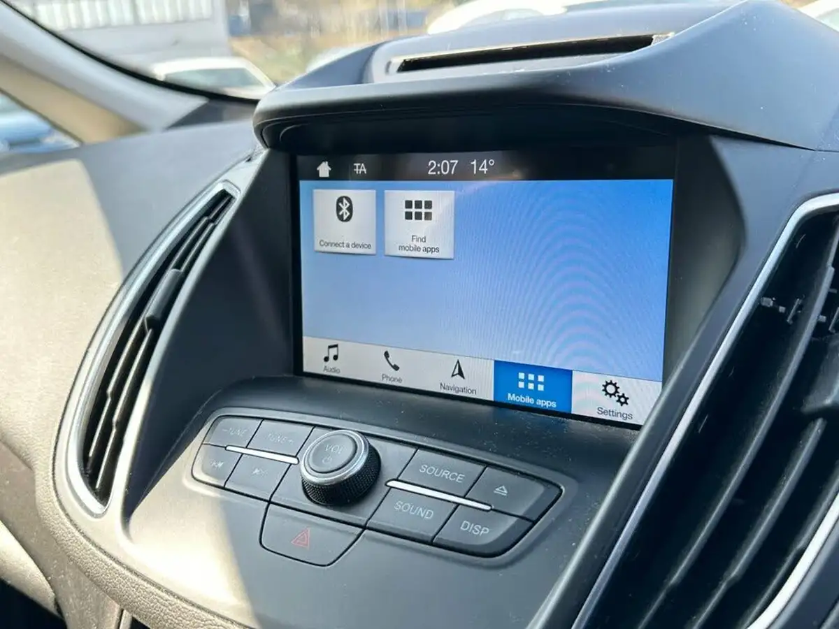 2018-ford-c-max-10t-titanium-125ps-big-10