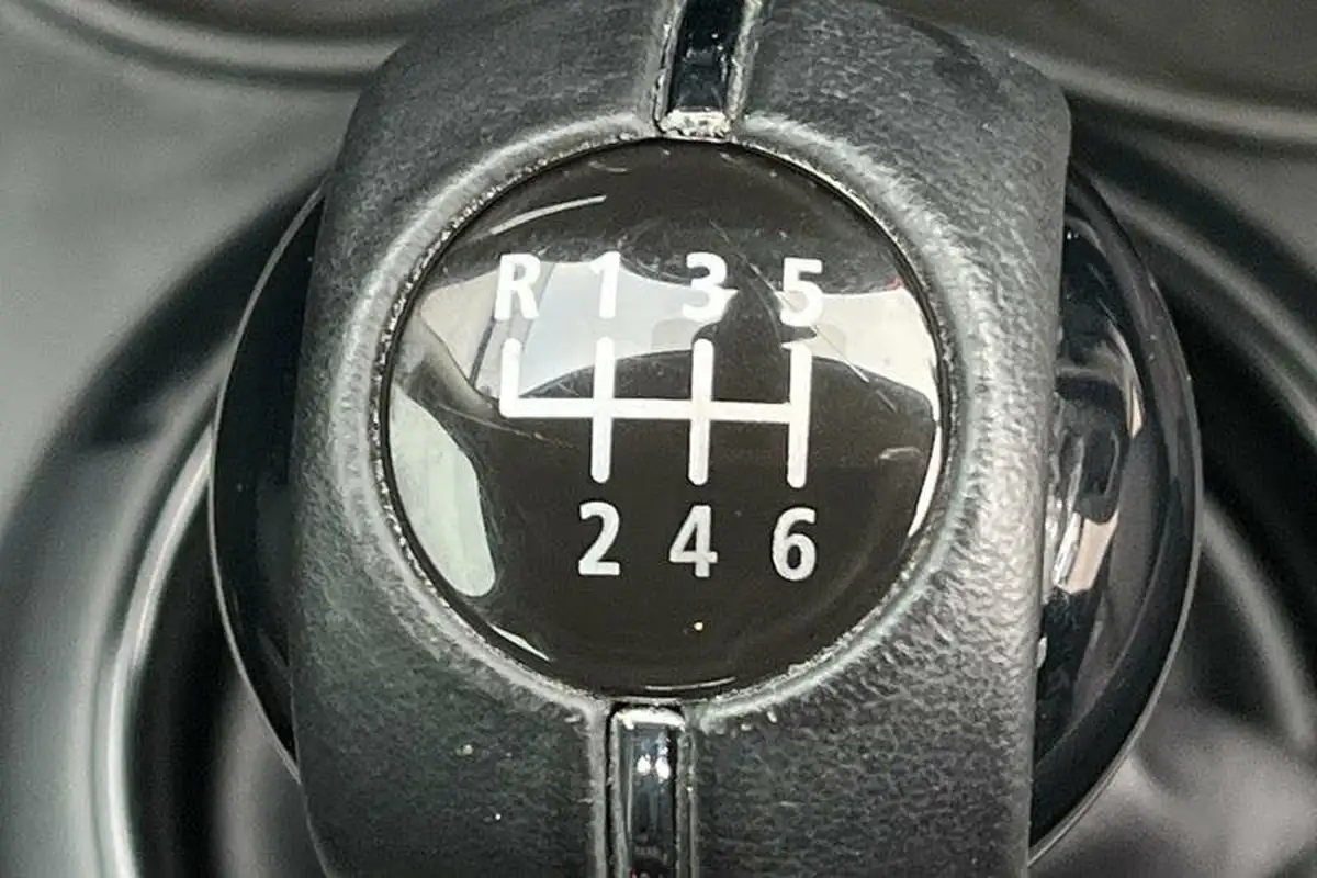 2021-mini-countryman-20-cooper-s-classic-big-35