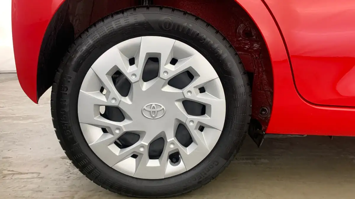2020-toyota-aygo-10-vvt-i-x-play-tss-x-shift-big-21