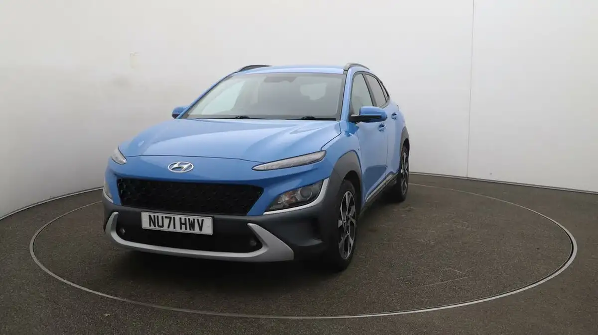 2021-hyundai-kona-10-t-gdi-premium-48-volt-mhev-big-30