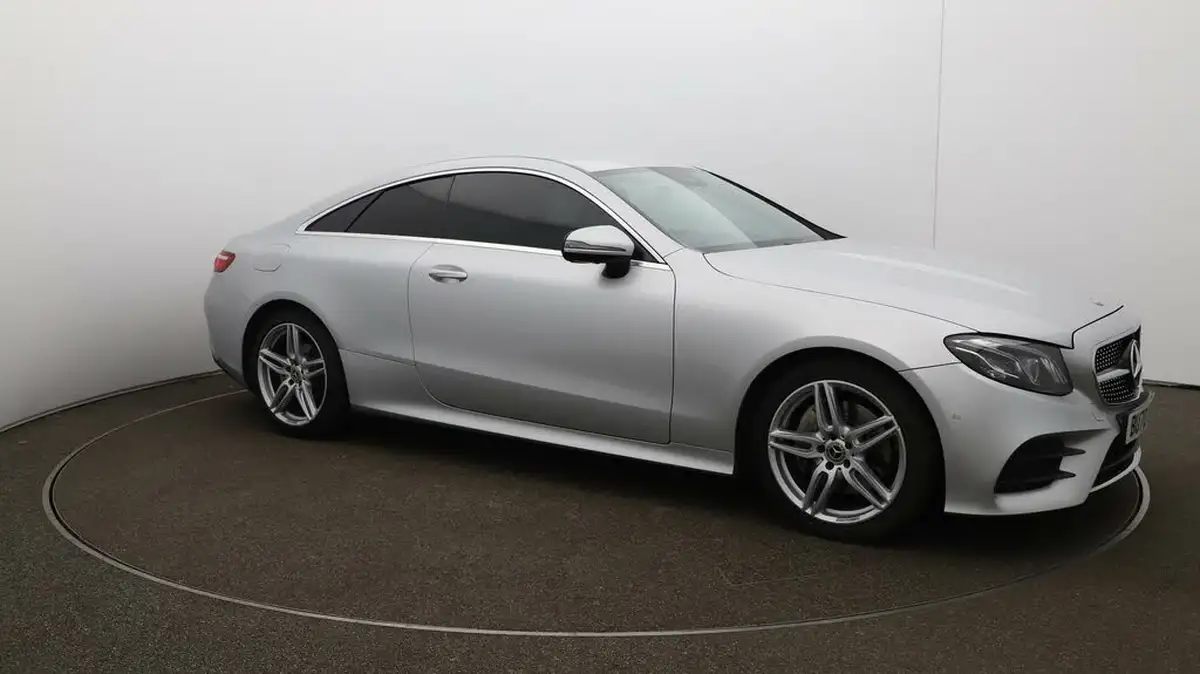 2020-mercedes-benz-e-class-20d-e220d-amg-line-premium-coupe-2d-big-36