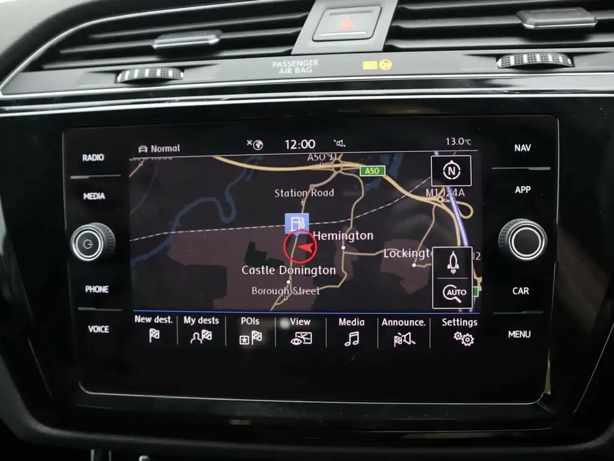 2019-volkswagen-touran-15-tsi-sel-dsg-big-15