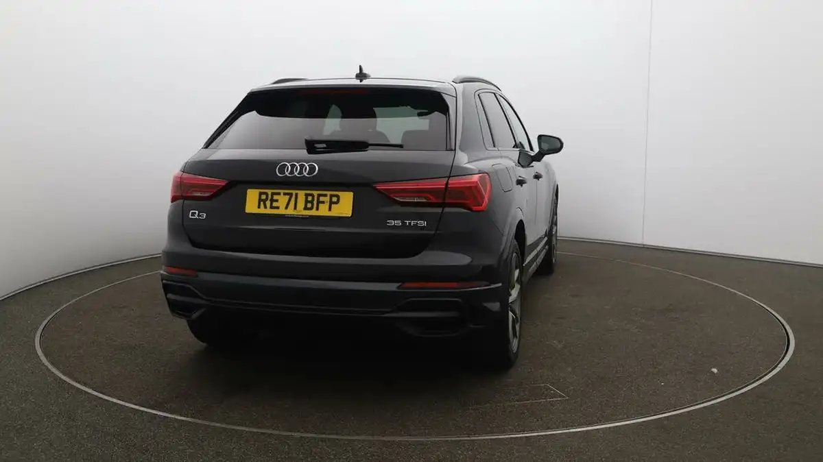 2021-audi-q3-15-35-tfsi-black-edition-codcomfort-sound-pack-station-wagon-big-55