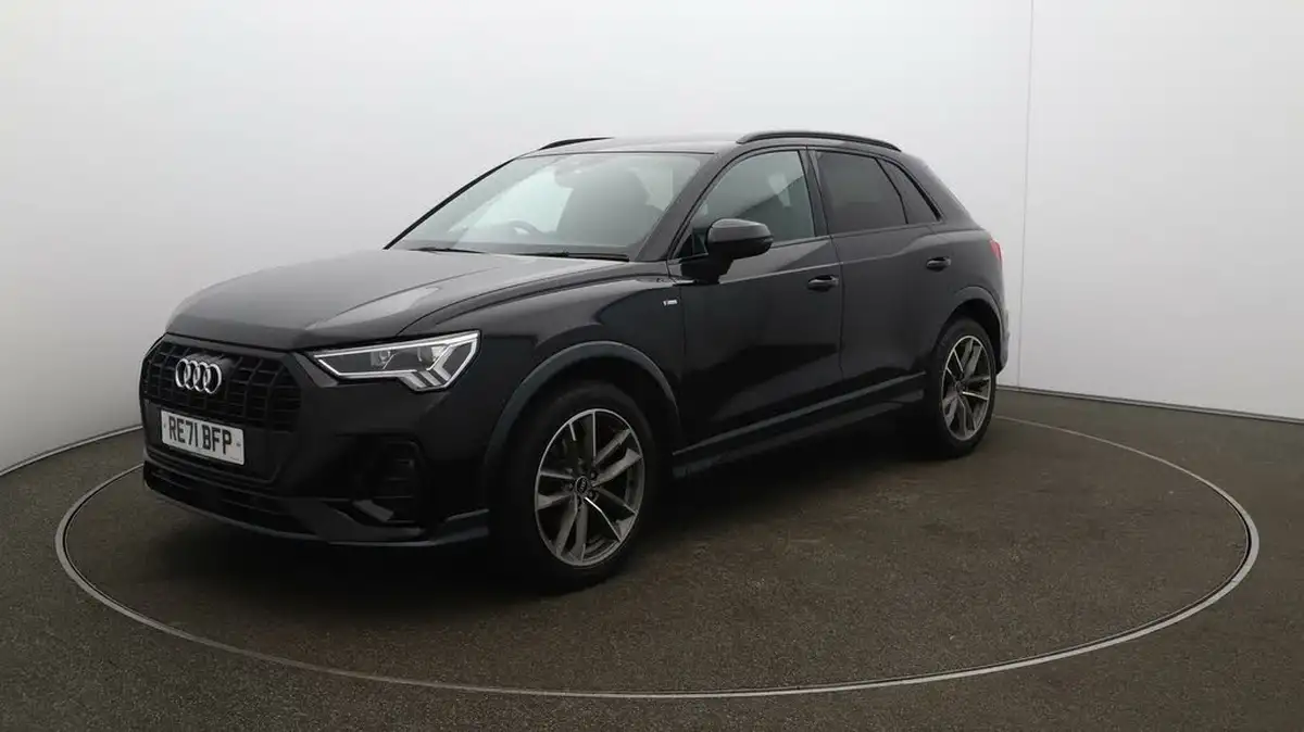 2021-audi-q3-15-35-tfsi-black-edition-codcomfort-sound-pack-station-wagon-big-3