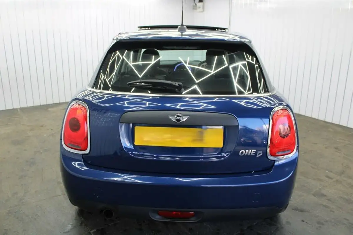 2017-mini-cooper-15td-one-d-ss-5d-big-7
