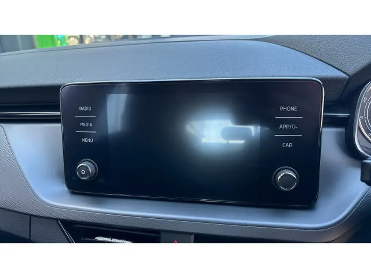 2022-skoda-scala-10-tsi-se-110ps-big-11