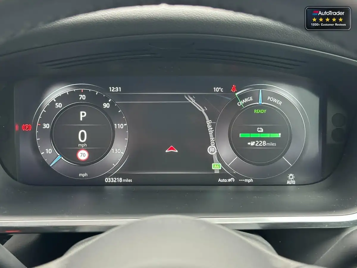 2022-jaguar-i-pace-ev400-black-big-15