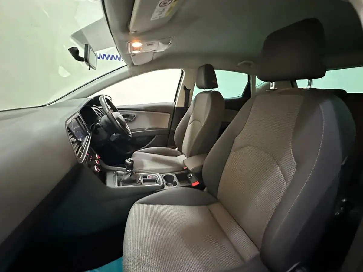 2019-seat-leon-15-tsi-evo-se-dynamic-hatchback-big-24