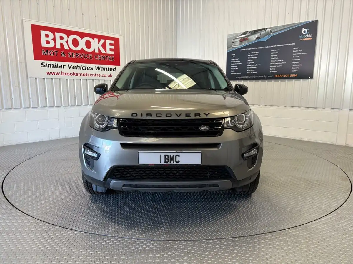 2017-land-rover-discovery-sport-20td4-hse-black-182ps-suv-big-4