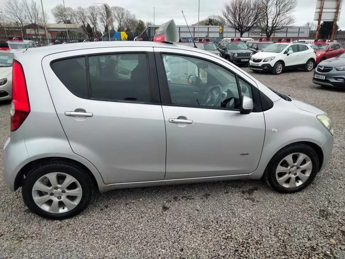 2009-vauxhall-agila-12-design-big-6