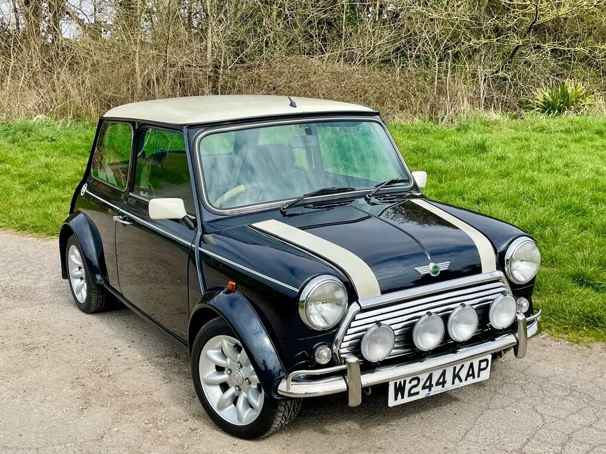 2000-austin-mini-13-cooper-big-0