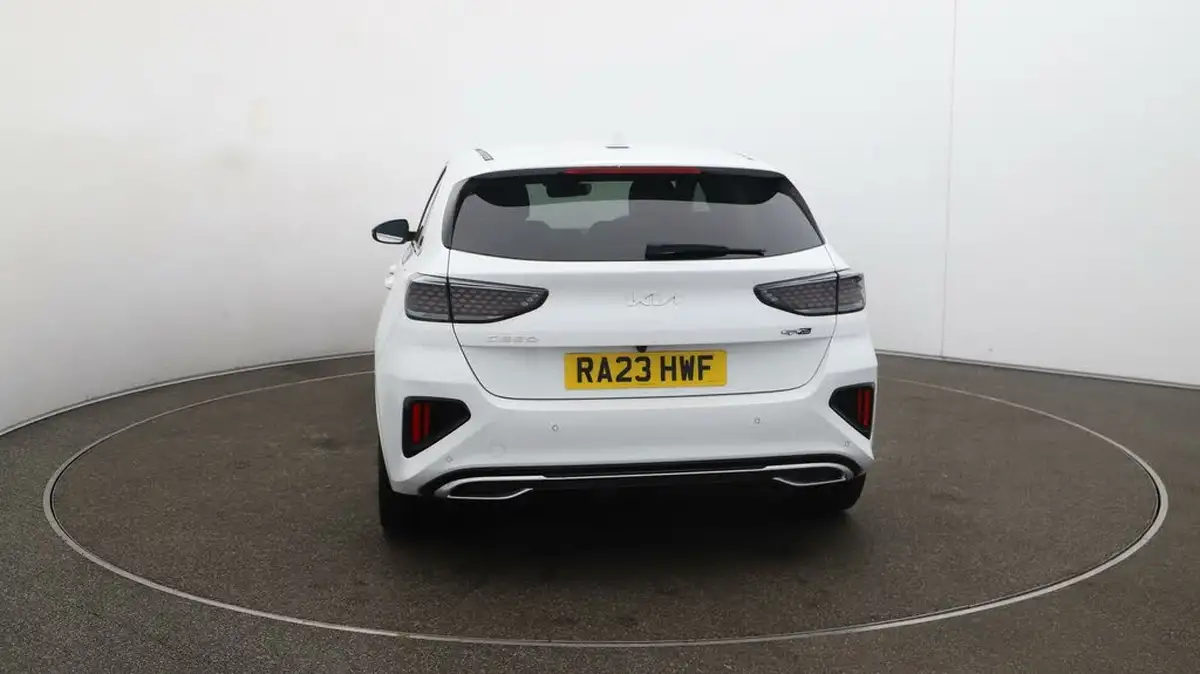 2022-kia-ceed-15-t-gdi-gt-line-big-51