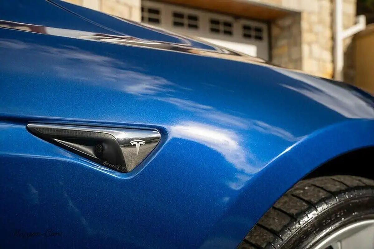 2019-tesla-model-s-e-100d-big-7