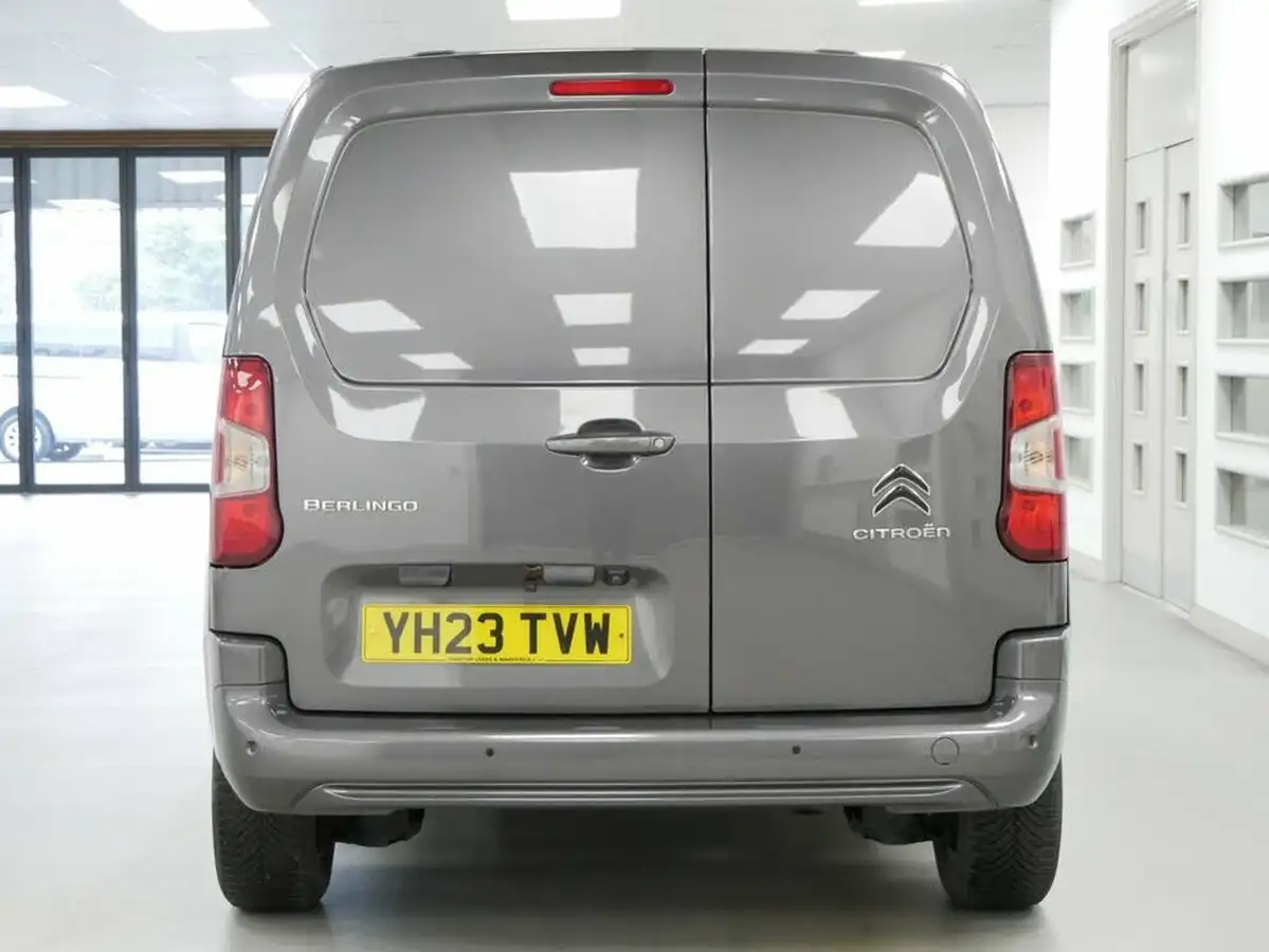 2023-citroen-berlingo-15-bluehdi-1000-driver-edition-130pseu6d-eat8-big-23
