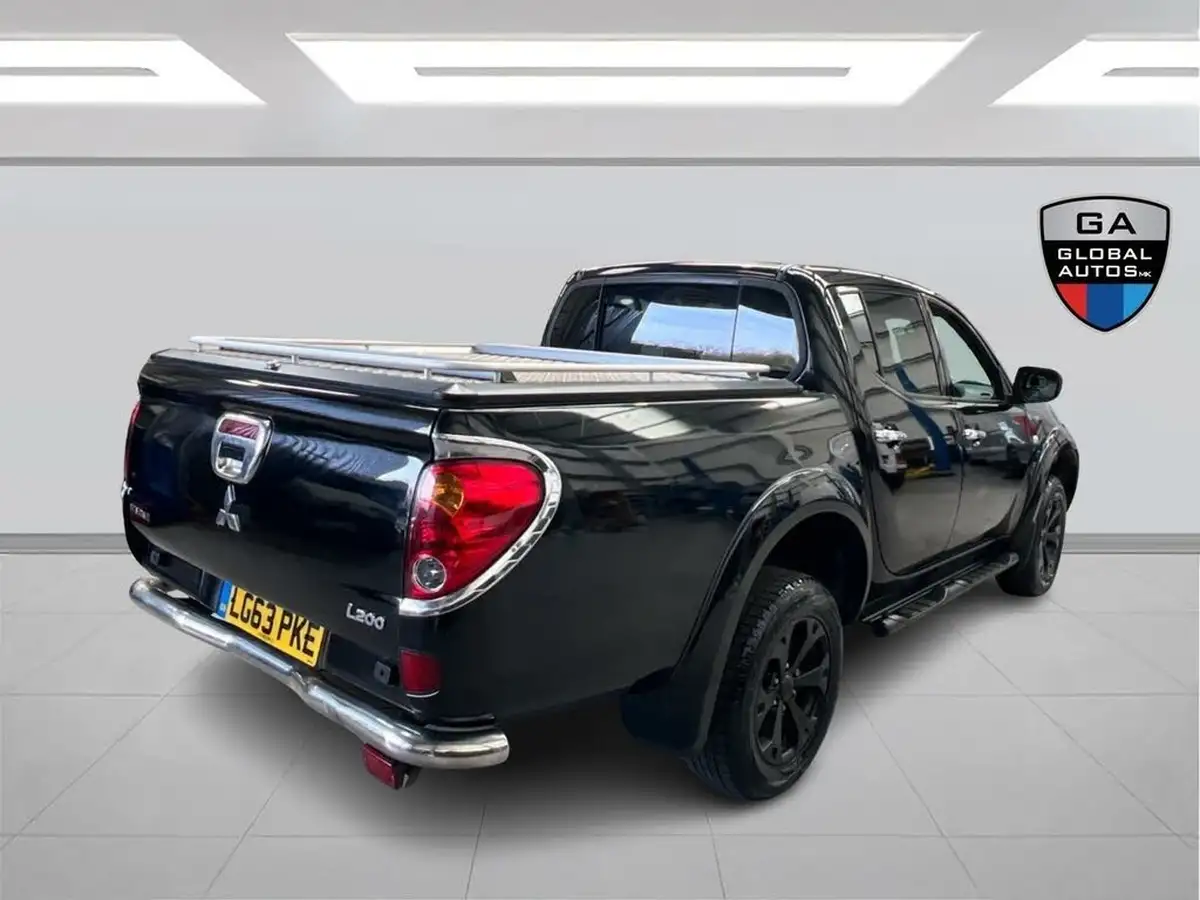 2013-mitsubishi-l200-25td-barbarian-auto-big-6