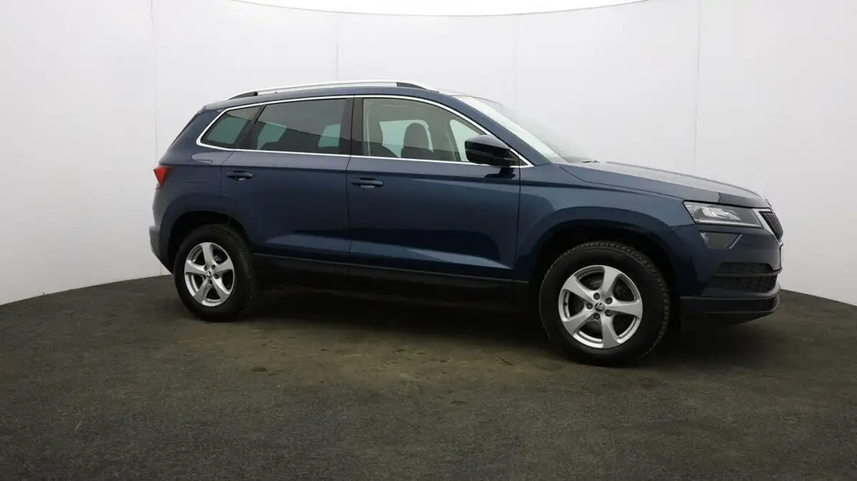 2021-skoda-karoq-15-tsi-se-l-big-47
