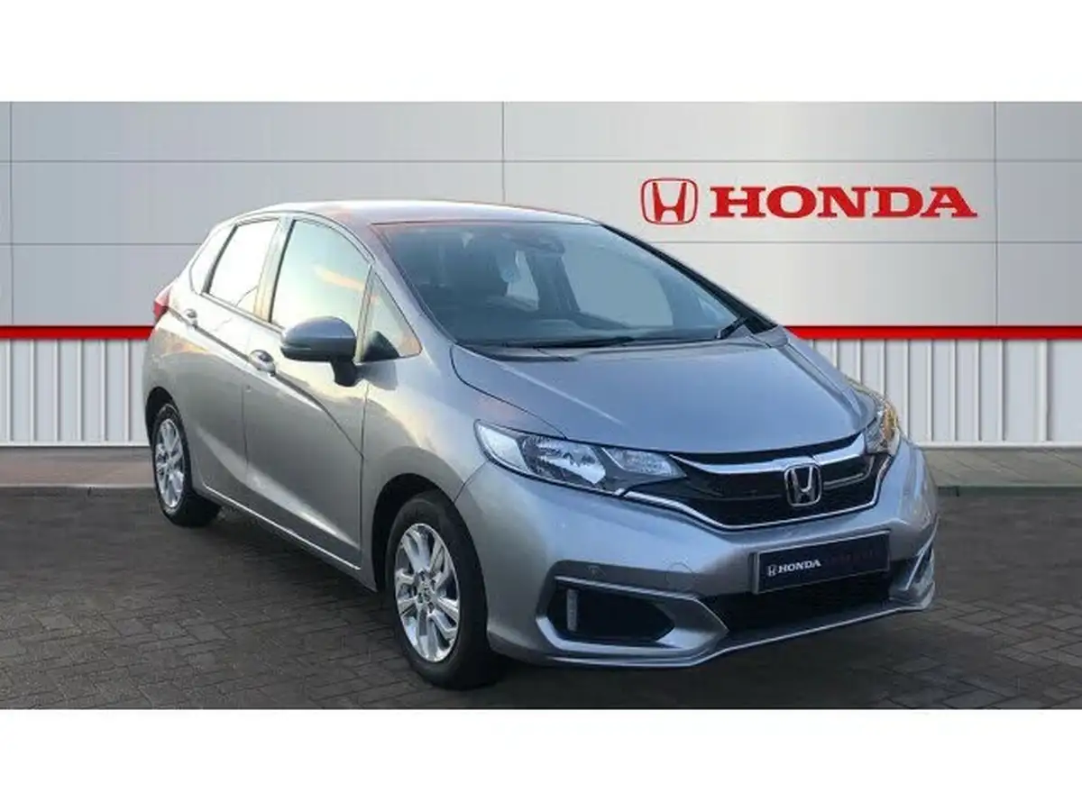2019-honda-jazz-13-i-vtec-se-navi-cvt-big-0