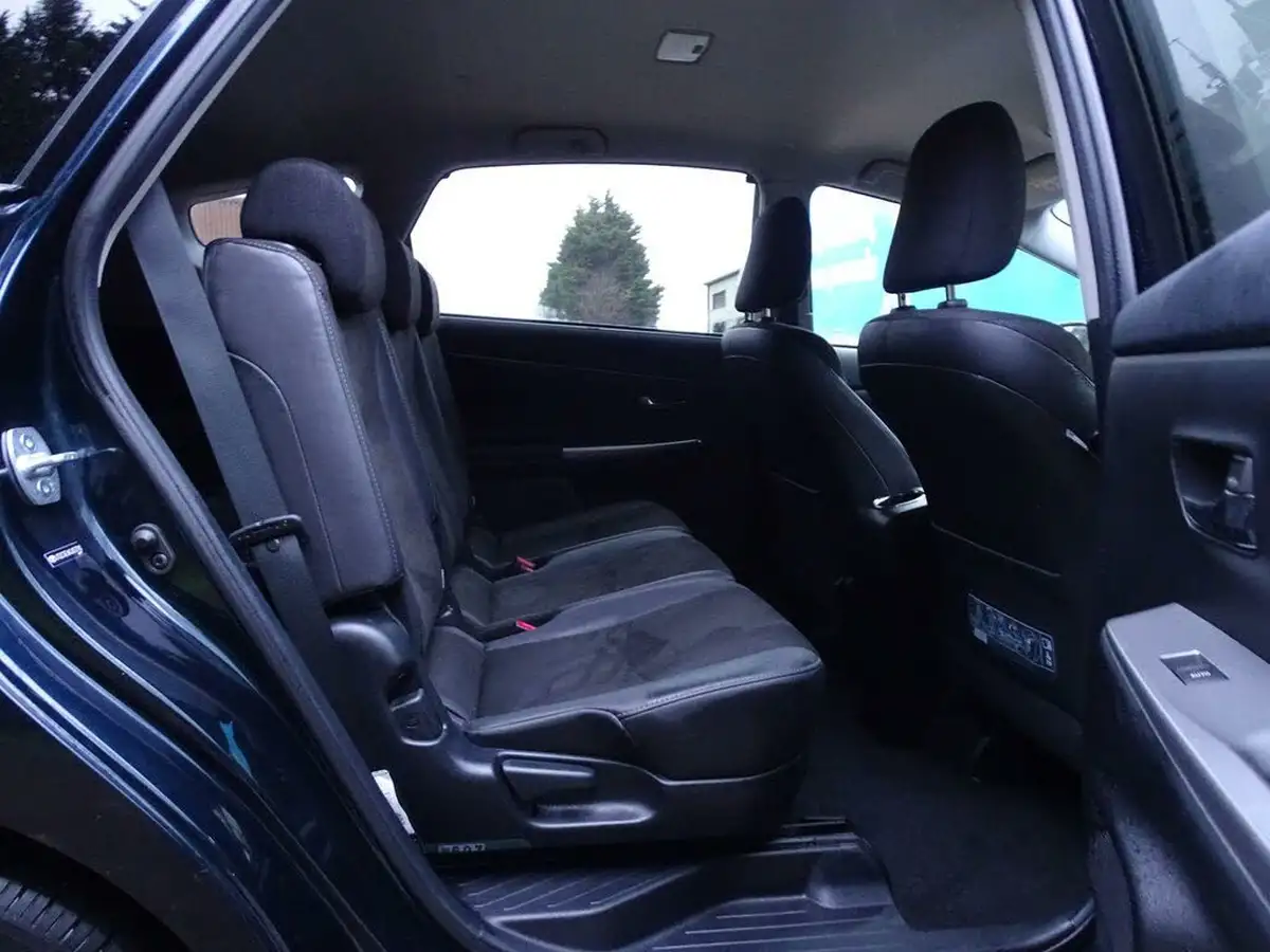 2019-toyota-prius-18-vvt-i-excel-big-17
