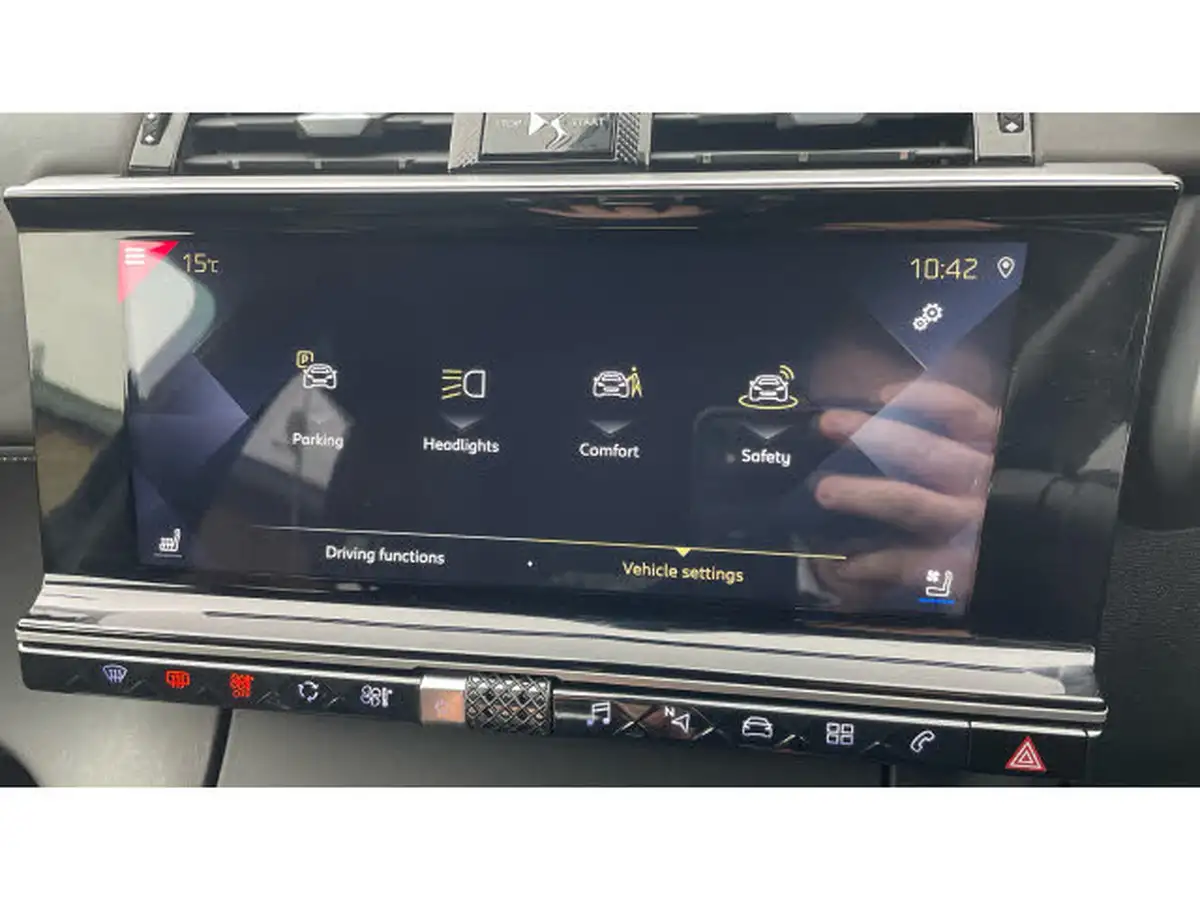 2019-ds-ds-7-crossback-16-puretech-ultra-prestige-ss-big-32
