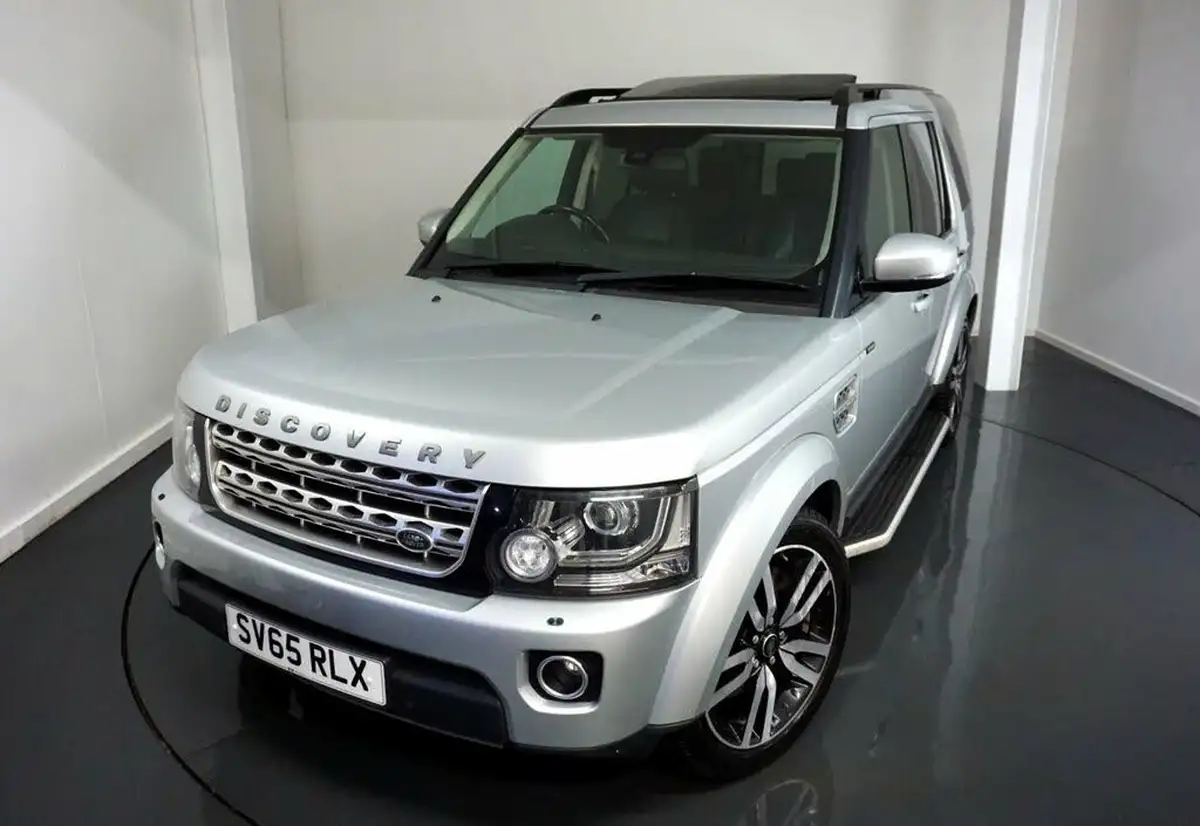 2015-land-rover-discovery-4-30-sd-v6-hse-lux-big-0