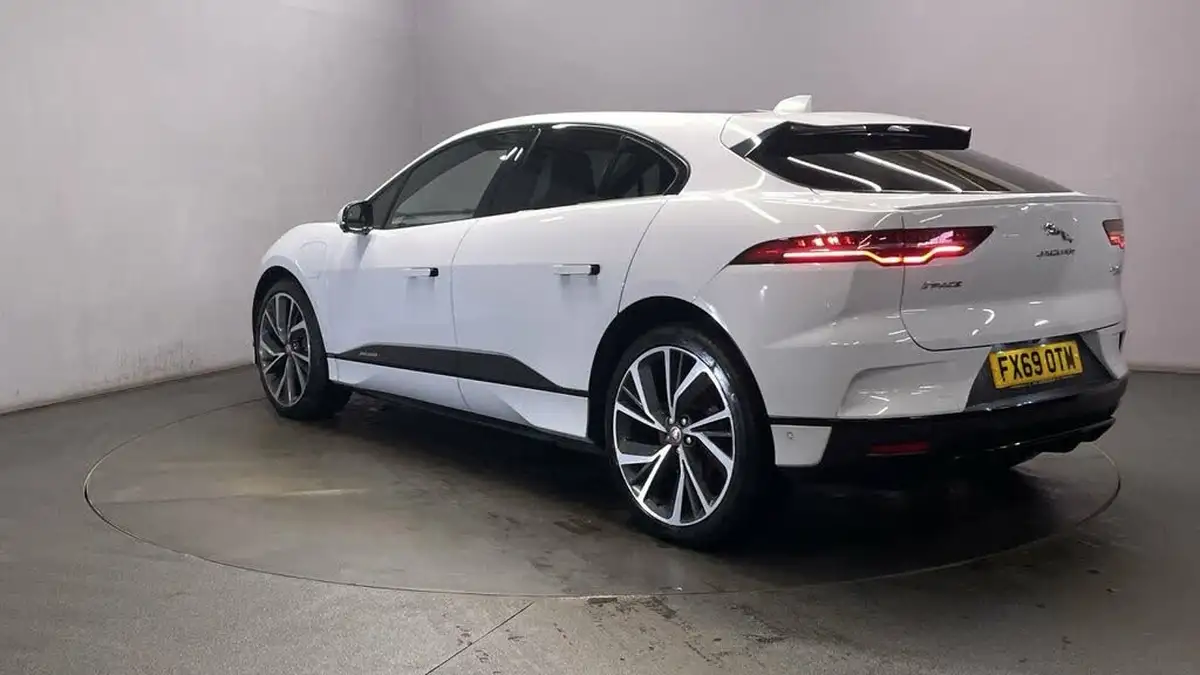 2019-jaguar-i-pace-ev400-hse-big-5
