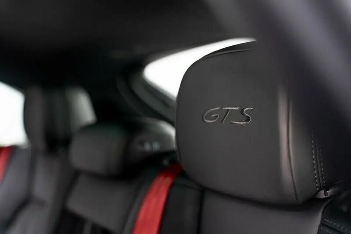 2020-porsche-macan-29-v6-gts-big-29