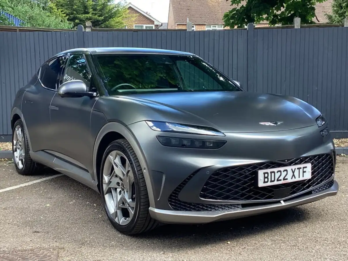 2022-genesis-gv60-e-sport-plus-big-0