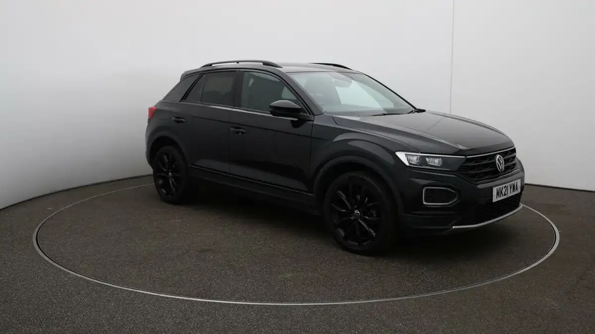 2021-volkswagen-t-roc-10-tsi-black-edition-110ps-big-42