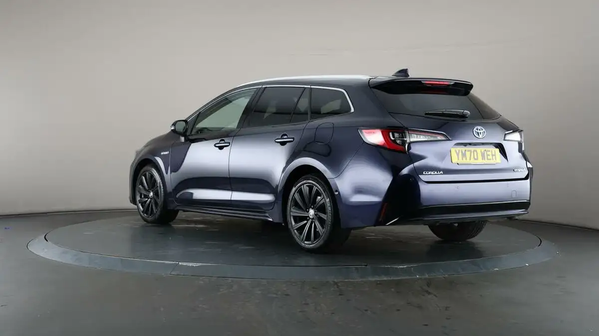 2021-toyota-corolla-18-vvt-i-design-trk-touring-sports-5d-big-72