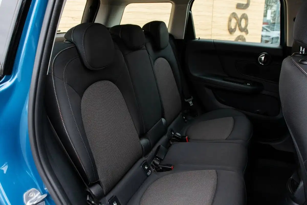 2019-mini-countryman-15-cooper-classic-auto-big-33