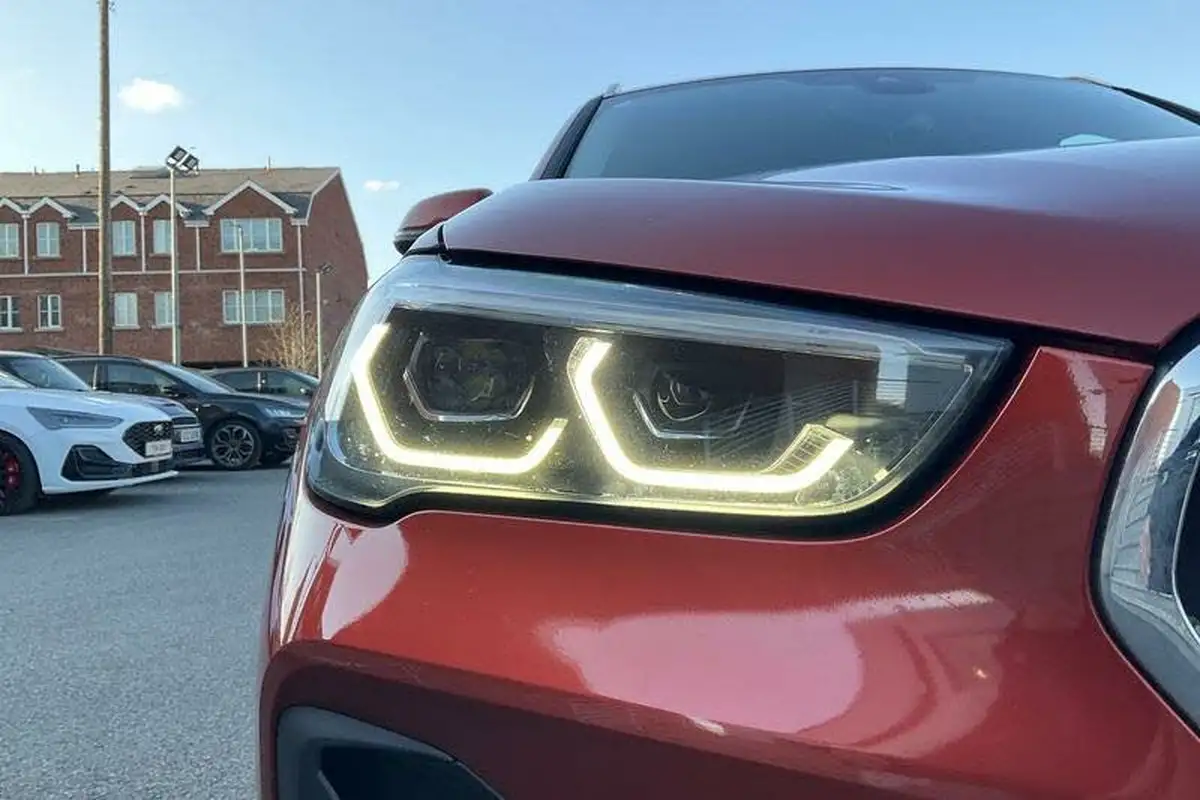 2019-bmw-x1-big-36