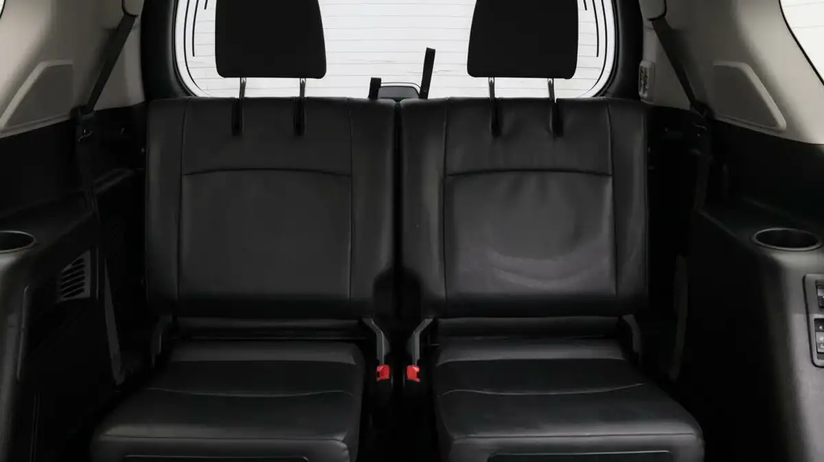 2017-toyota-land-cruiser-28d-4d-invincible-7st-big-21