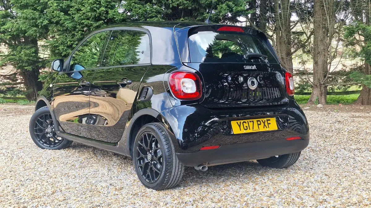 2017-smart-forfour-09-prime-sport-90bhp-ss-twinamic-big-3