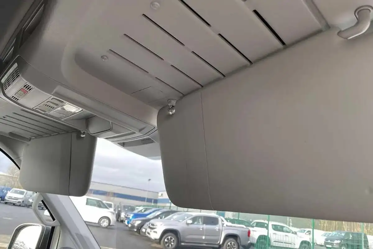 2022-volkswagen-crafter-20tdi-cr35-lwb-trendline-140pseu6dt-e-auto-big-56