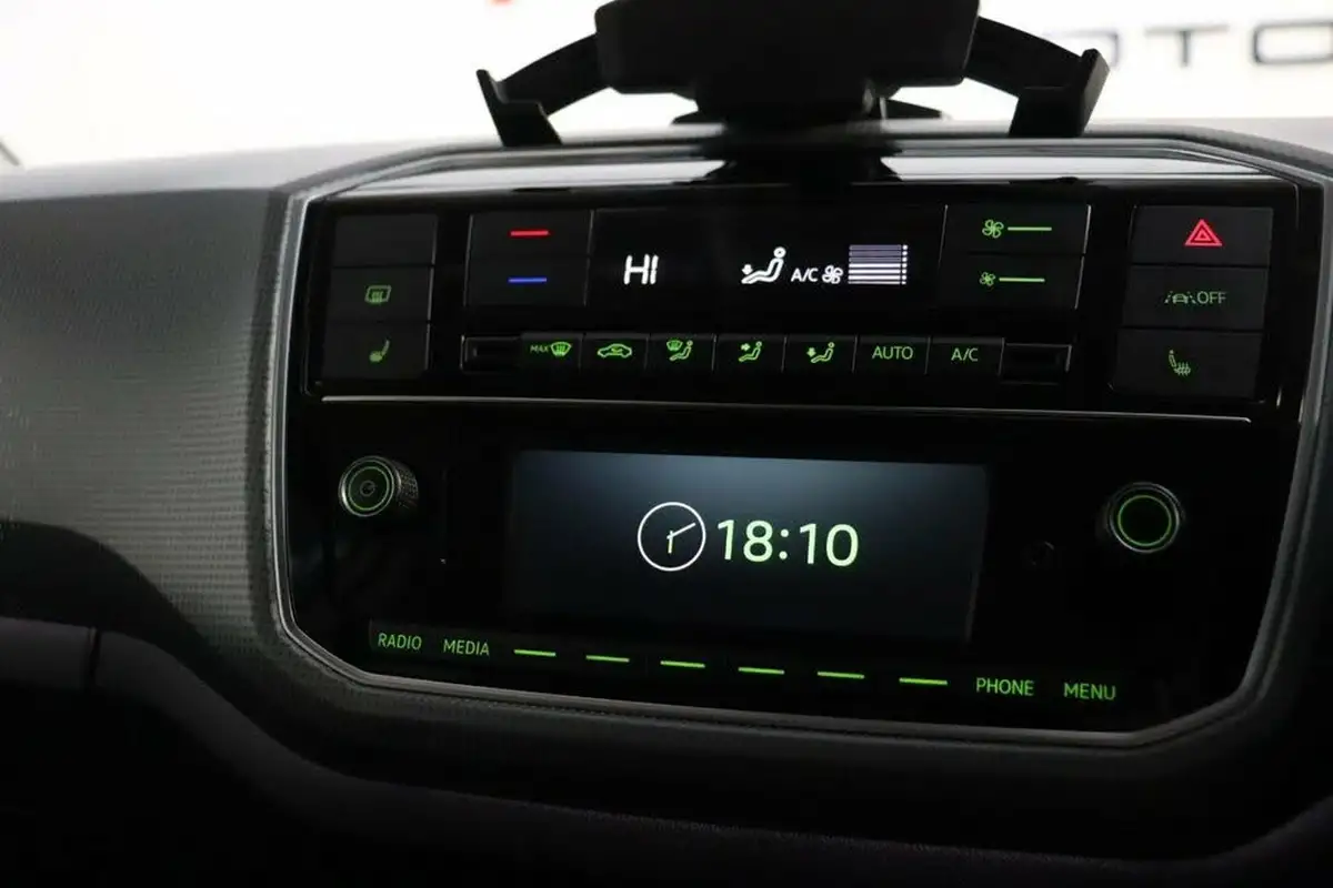 2020-skoda-citigo-e-se-l-big-3
