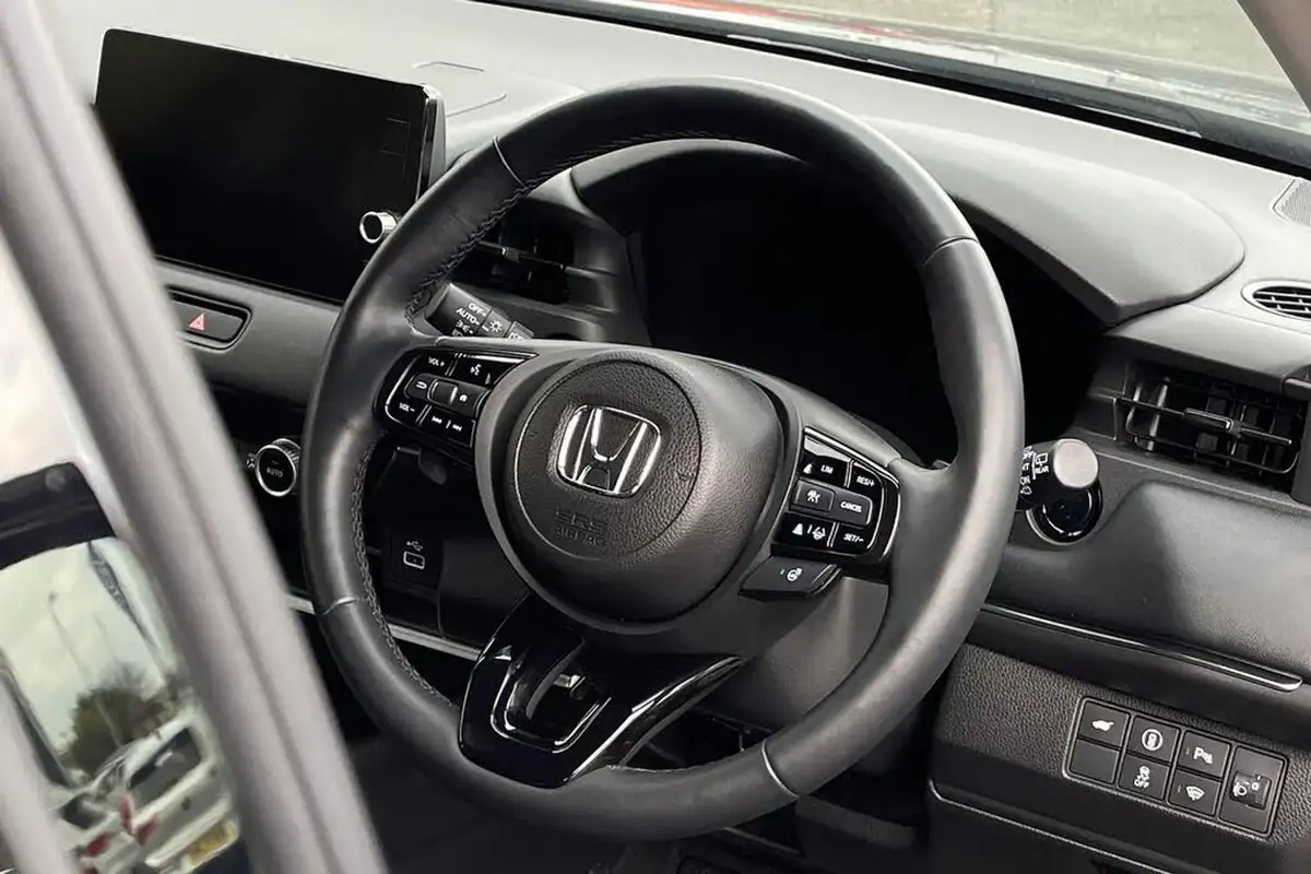 2024-honda-hr-v-15-i-mmd-advance-big-28