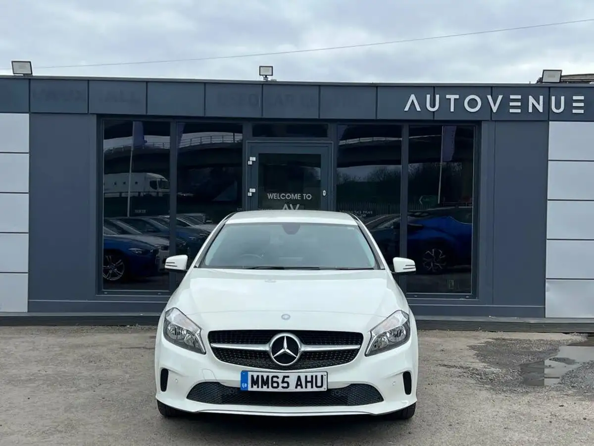 2015-mercedes-benz-a-class-15d-a180d-sport-executivess-big-17